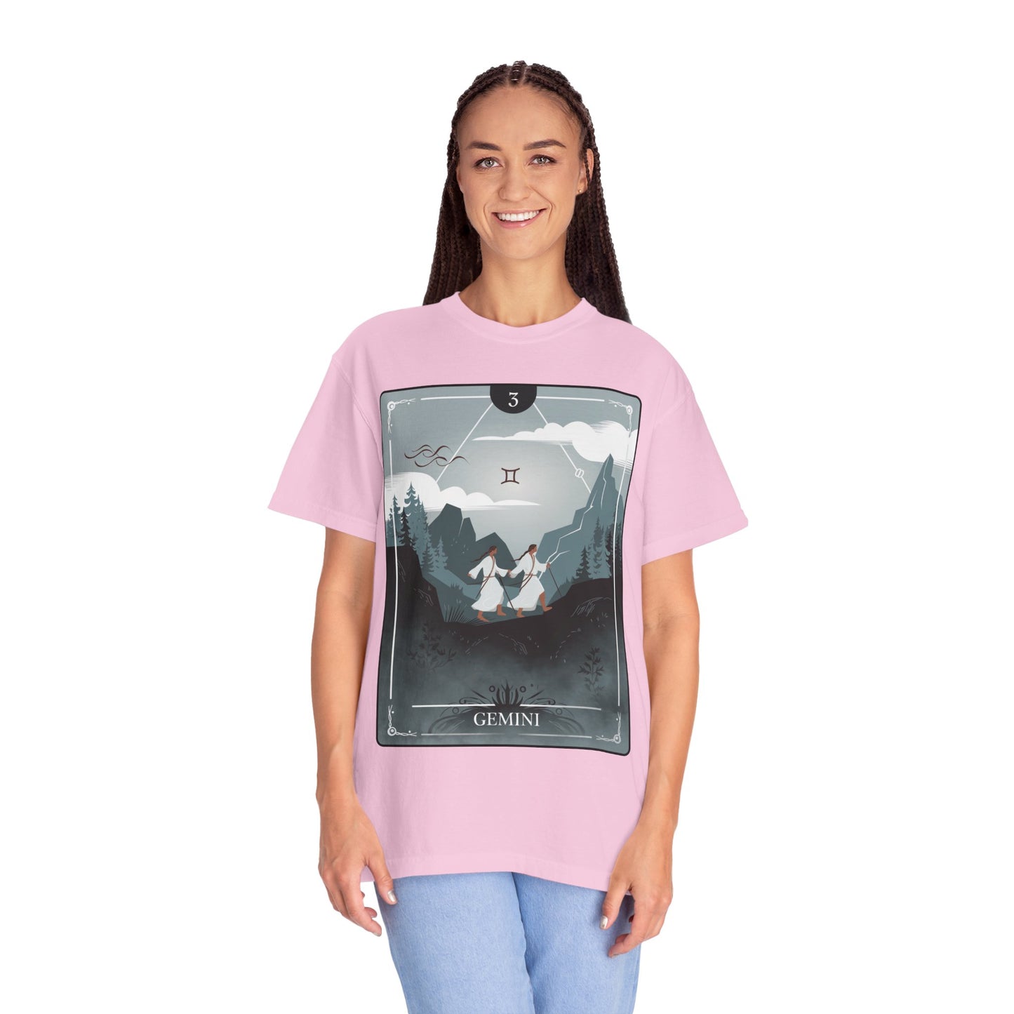 Gemini Zodiac Tarot T-Shirt – Duality in Motion