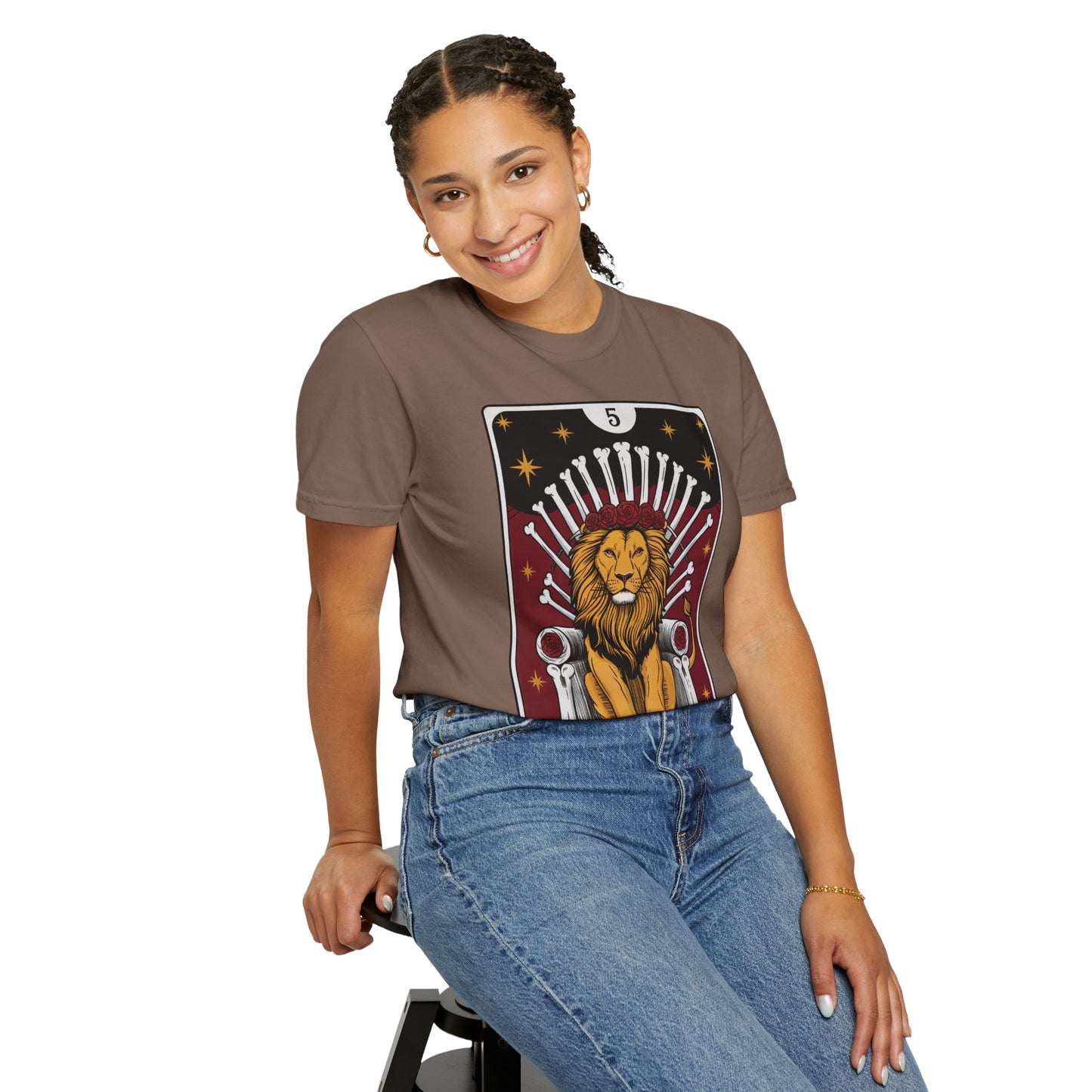 Leo Royalty Tarot Tee - Fierce Lion Zodiac Graphic T-Shirt