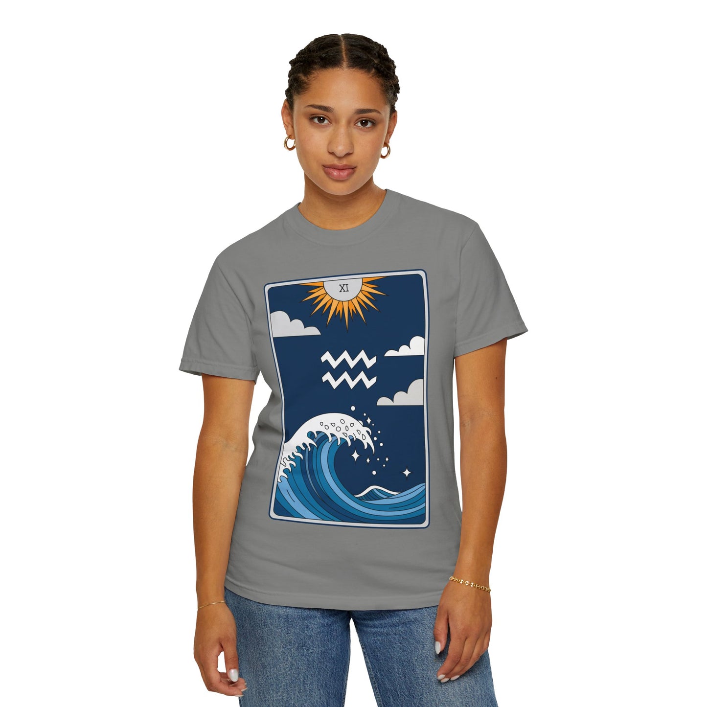 Aquarius Waves Tarot Tee - Innovative Water Bearer Zodiac Graphic T-Shirt