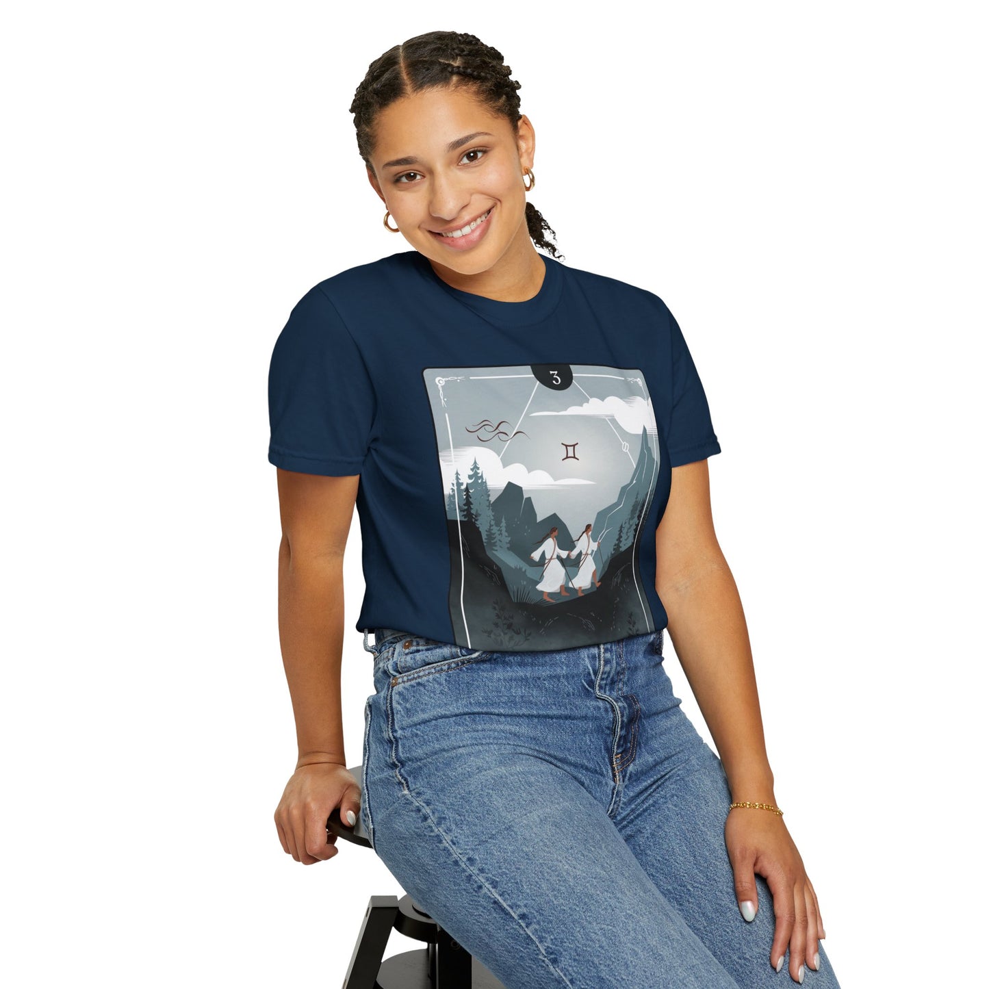 Gemini Zodiac Tarot T-Shirt – Duality in Motion