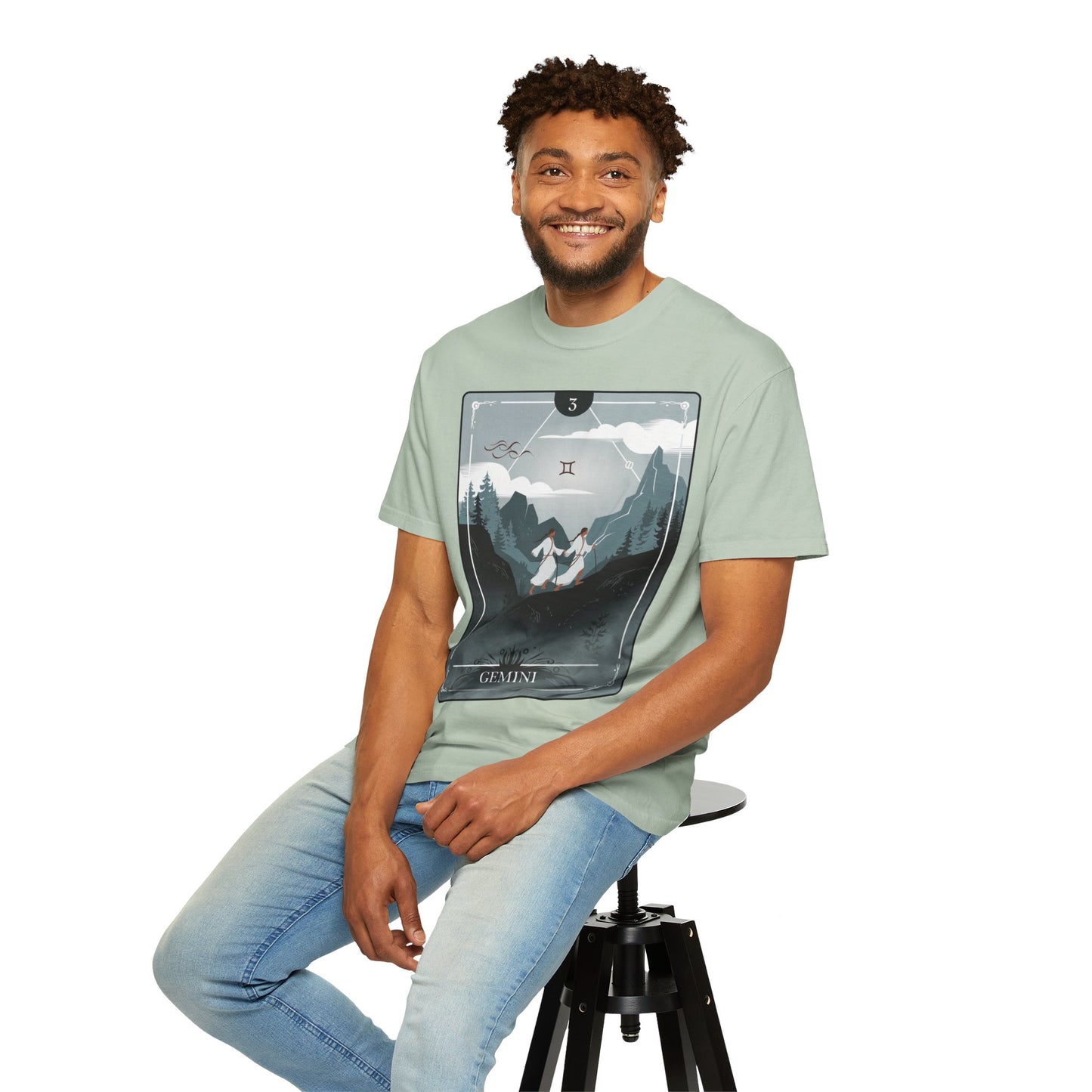 Gemini Zodiac Tarot T-Shirt – Duality in Motion